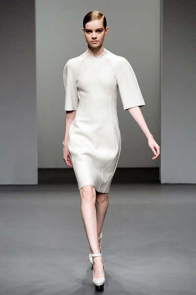 Look 8